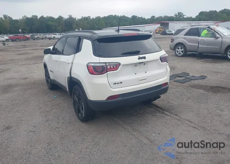2019 Jeep Compass Altitude 4X4 from USA, damaged, VIN 3C4NJDBBXKT792107